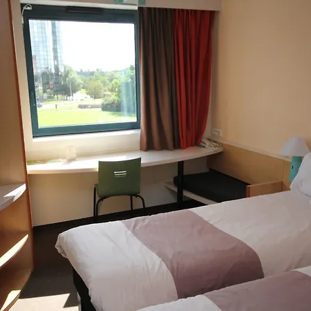 Ibis Marne La Vallee Hotel 3*